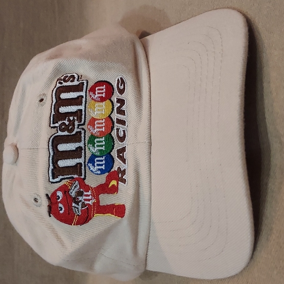 NWOT M&Ms Racing #18 ballxap - Picture 1 of 4